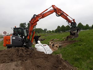 Bijenhotel aanleggen Annie M.G. Schmidtpark Lansingerland